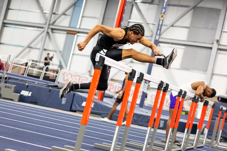 Track and field teams turn in strong performances in Arizona