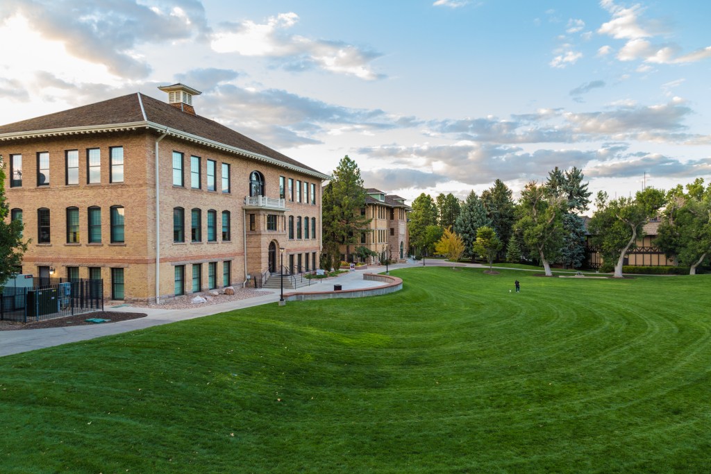 Extended primary voting pushes Sharp and Crosland to general election